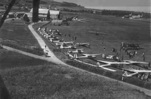 Un meeting au Séquestre fin années 40